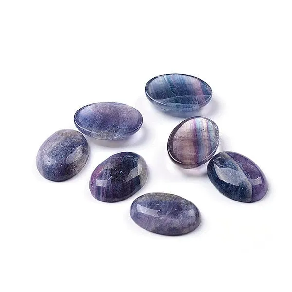 Ovaler Regenbogen-Fluorit-Cabochon