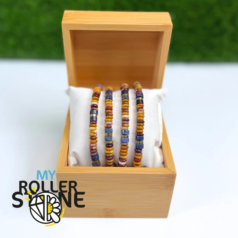 Armband aus Sodalith und Mookait