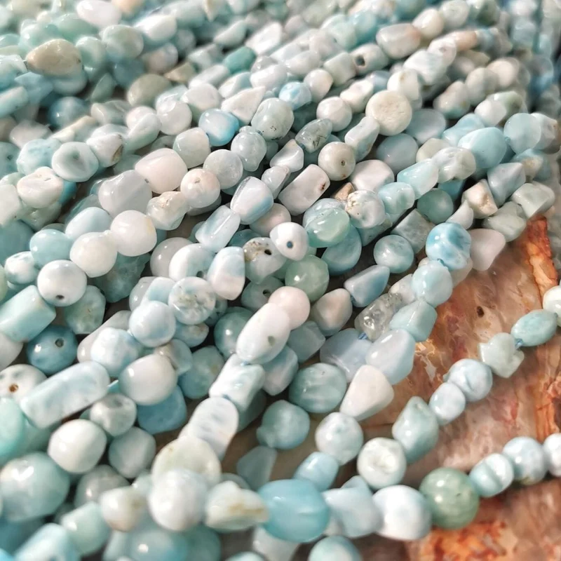 Getrommelte Larimar-Perle