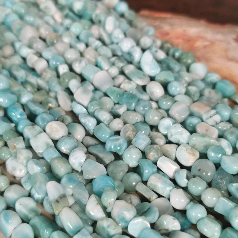 Getrommelte Larimar-Perle