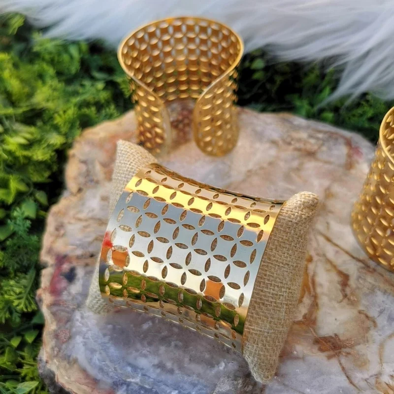 Ethnisches Manschettenarmband