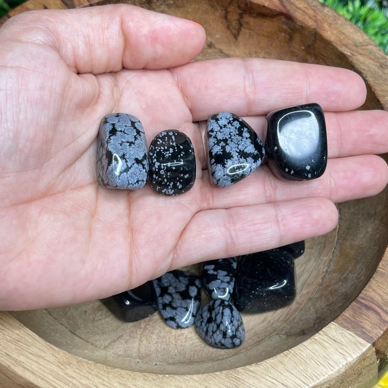 Schneeflocken-Obsidian-Trommelstein