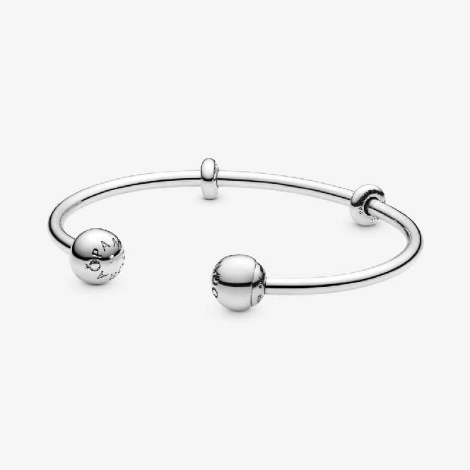Moments Open Bangle, 17.5cm