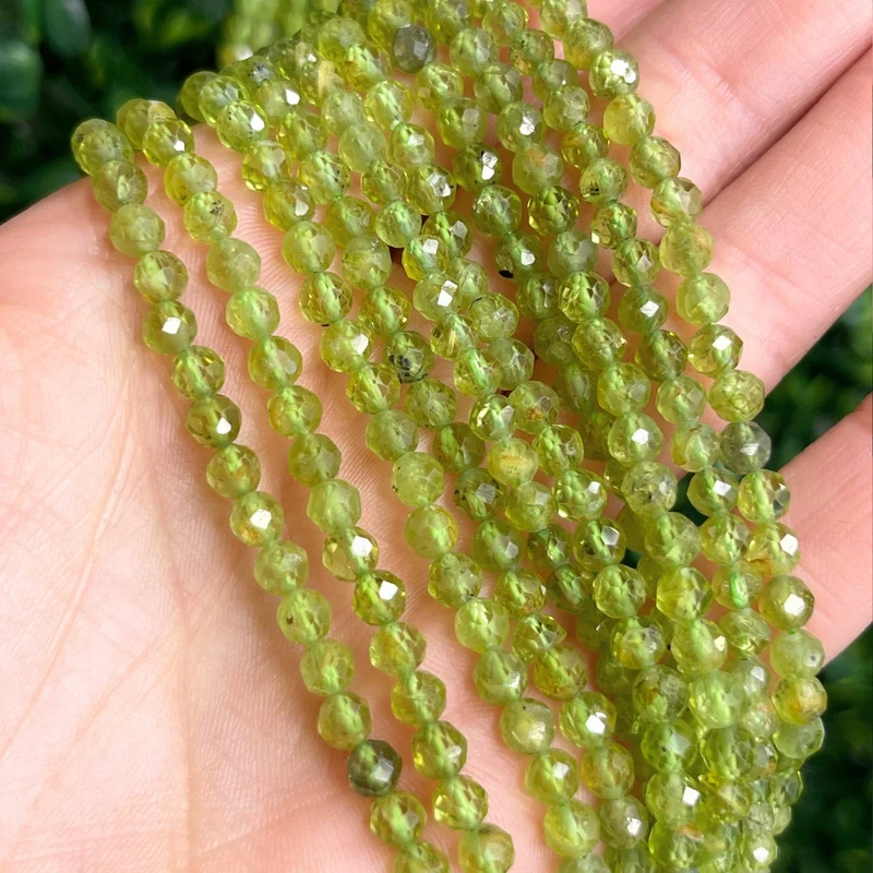 Facettierte Peridot-Perle