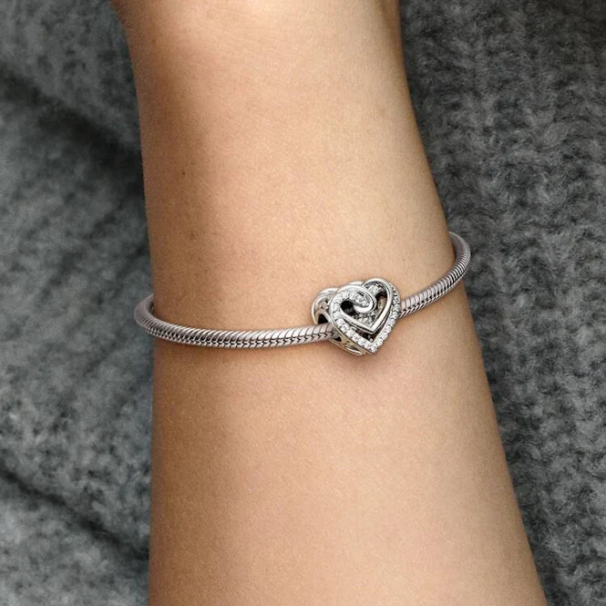 Sparkling Entwined Hearts Charms