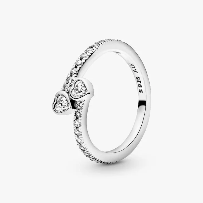 Two Sparkling Hearts Ring, Size 56