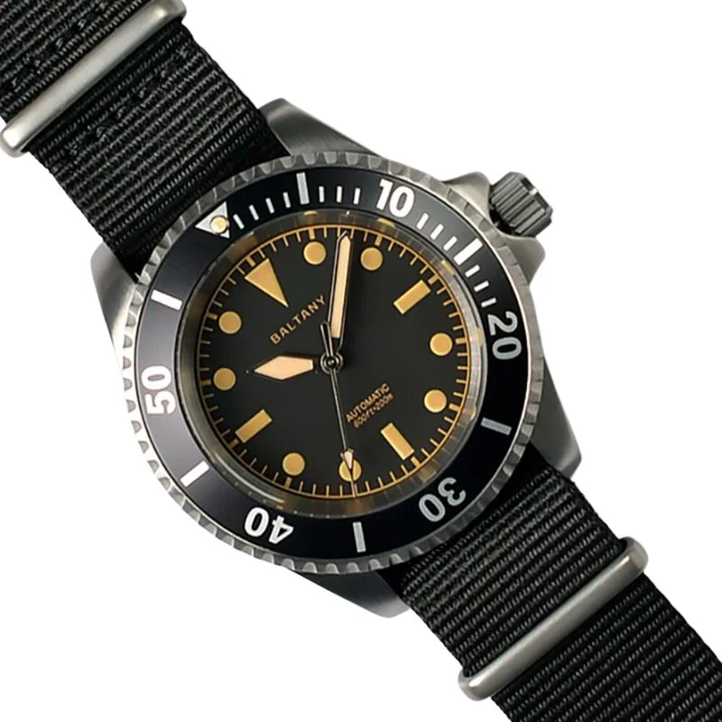 Vintage Militär-Taucheruhr