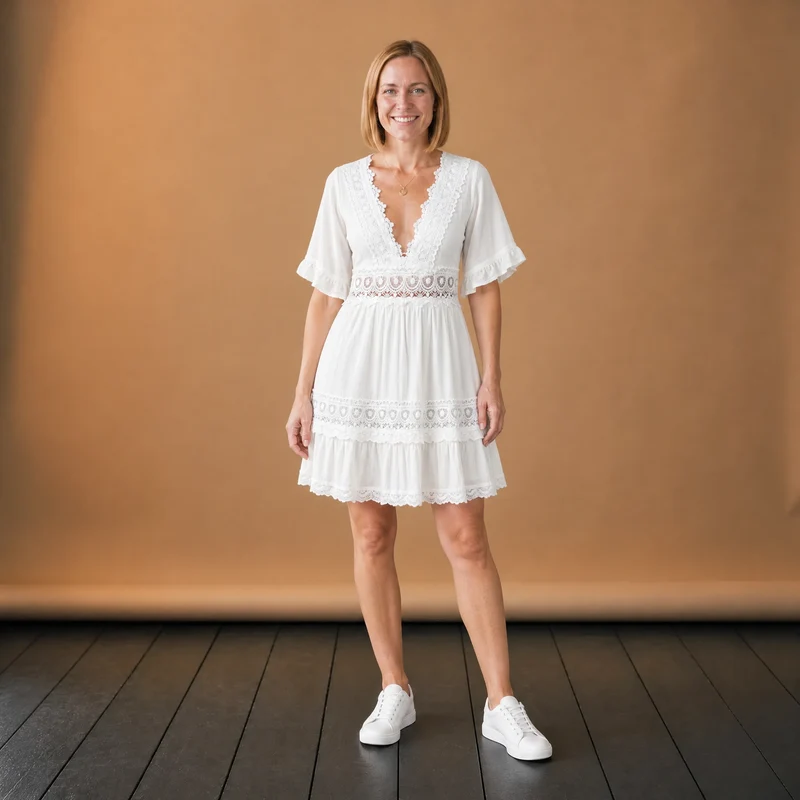 Weißes Vintage-Spitzen-Maxikleid