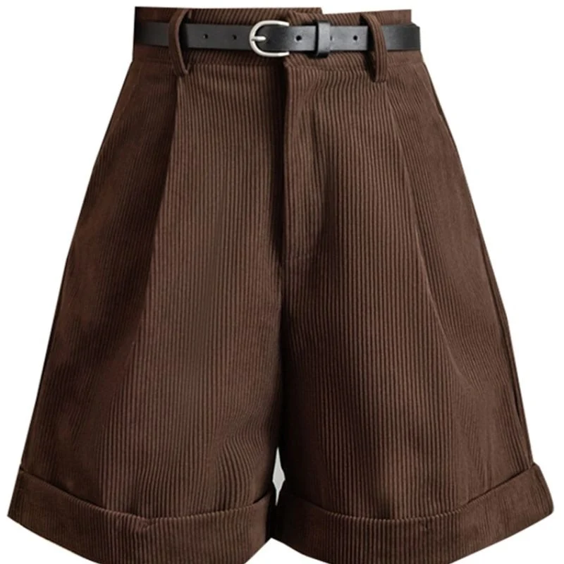Herren-Shorts im 80er-Jahre-Stil