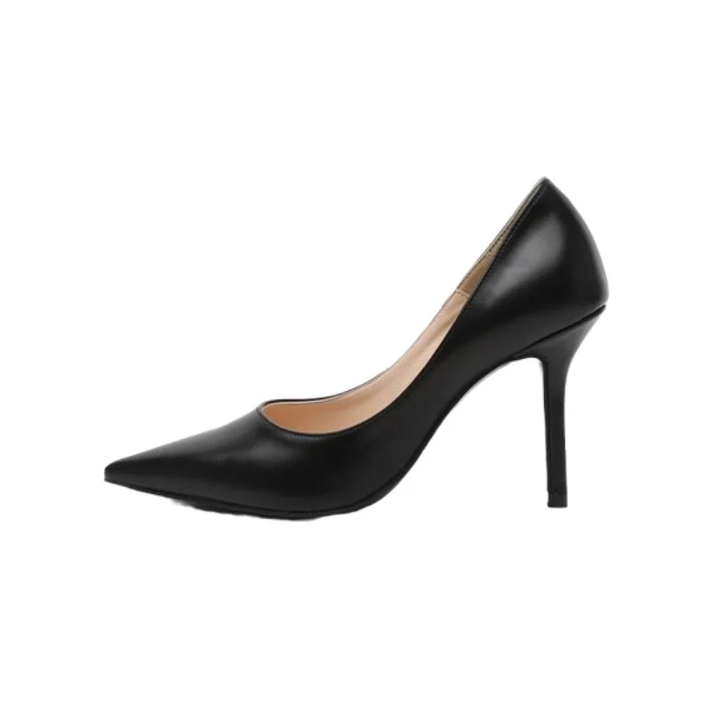 Spitzer Vintage-Schuh mit niedrigem Absatz