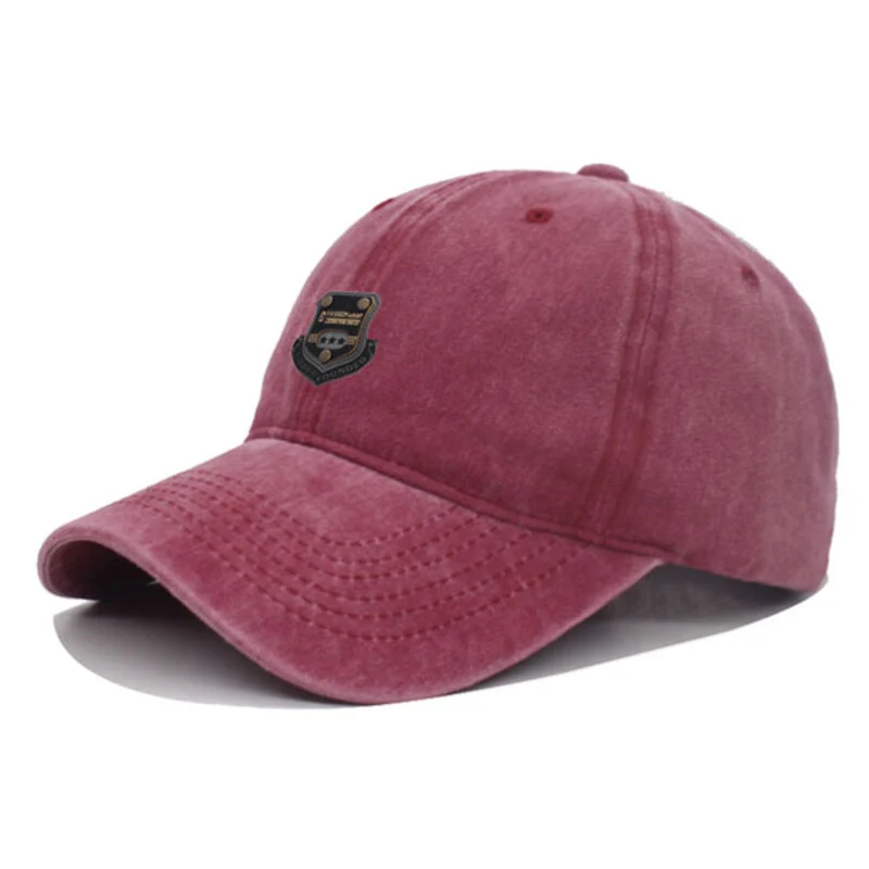 Rote Vintage-LKW-Kappe